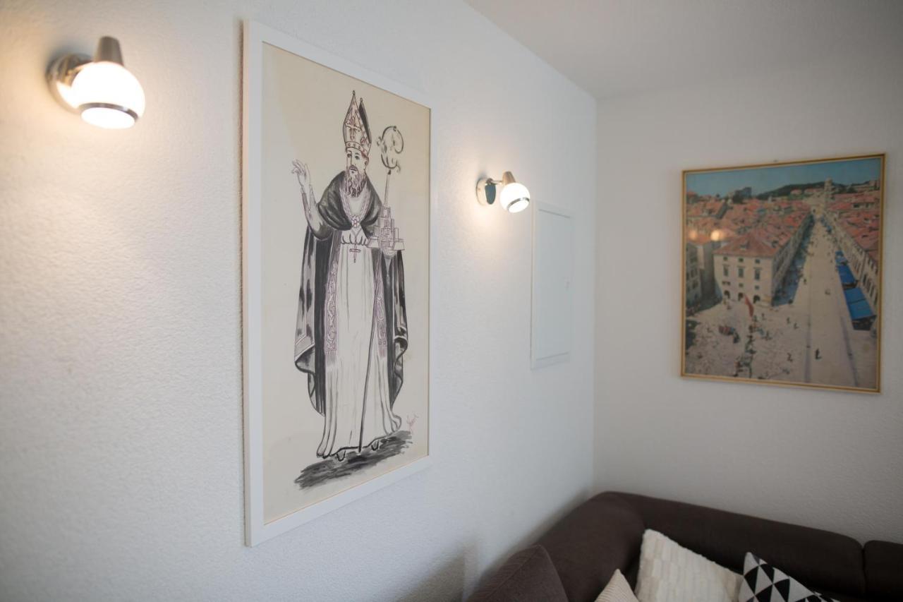 Serious Job Apartment Dubrovnik Extérieur photo